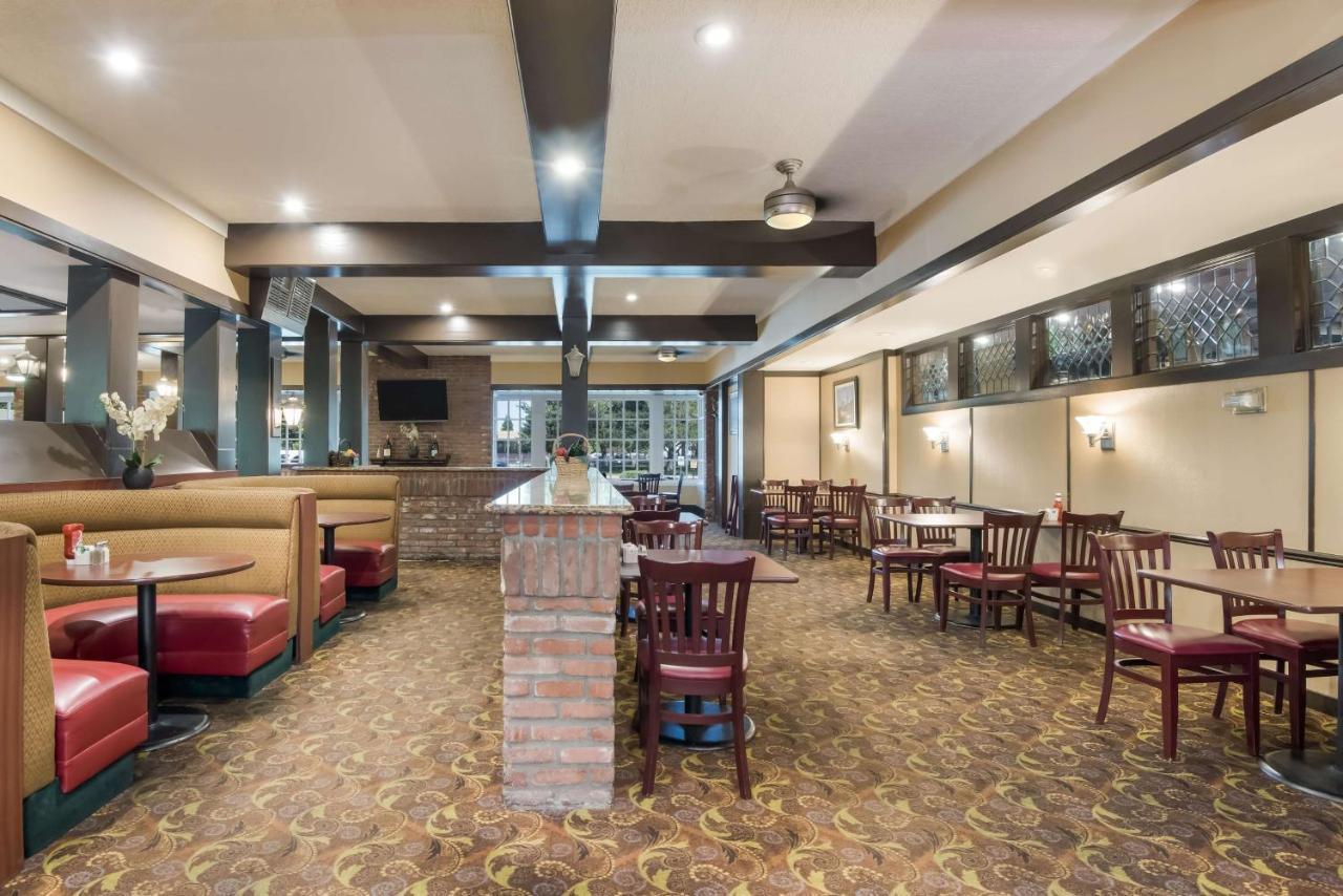 Surestay Plus Hotel By Best Western Reno Airport Exterior photo
