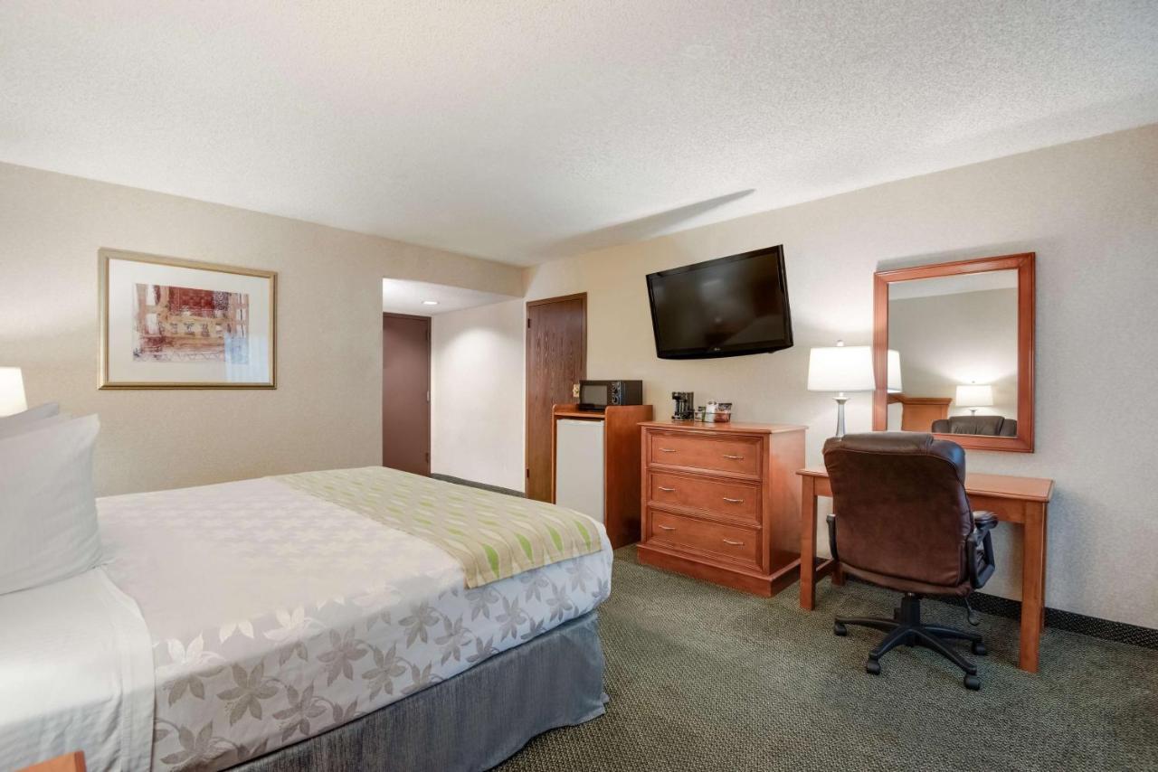 Surestay Plus Hotel By Best Western Reno Airport Exterior photo