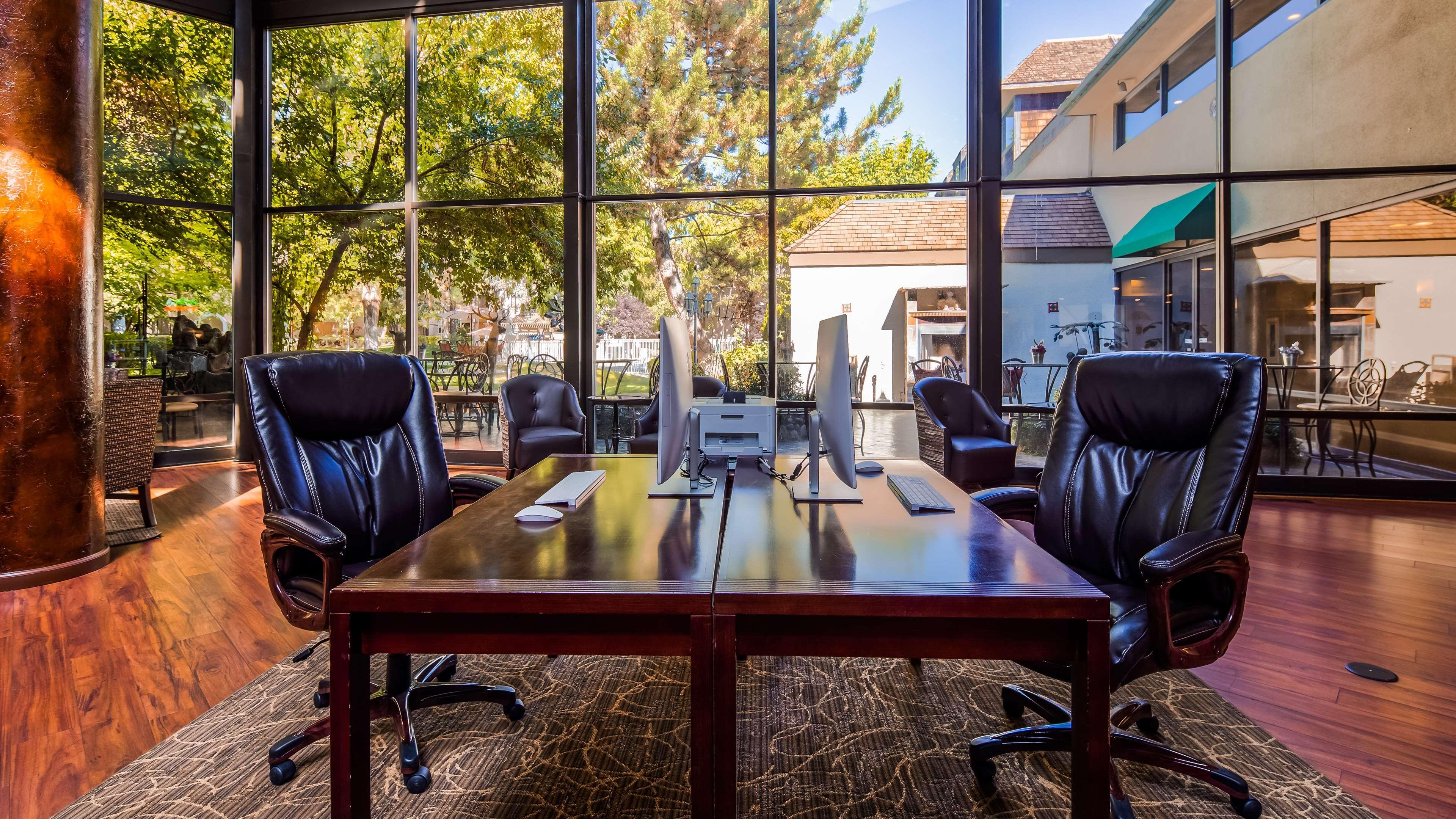 Surestay Plus Hotel By Best Western Reno Airport Exterior photo