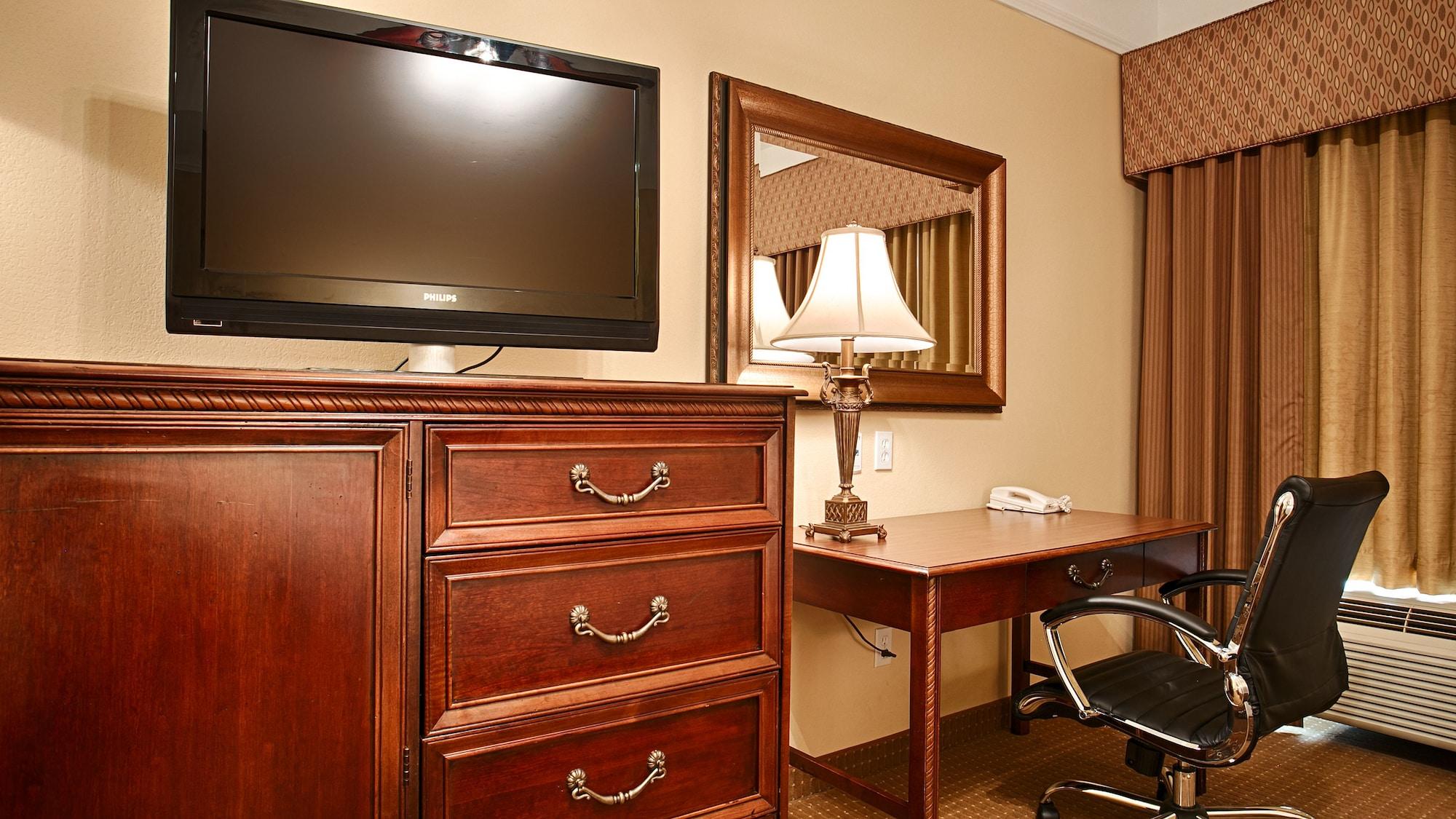 Surestay Plus Hotel By Best Western Reno Airport Exterior photo