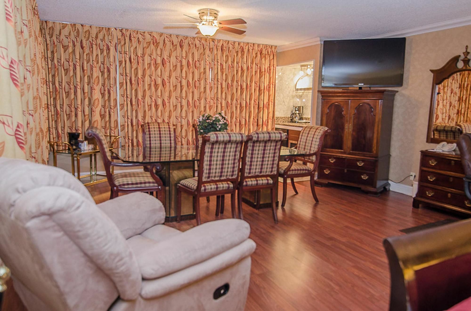 Surestay Plus Hotel By Best Western Reno Airport Exterior photo
