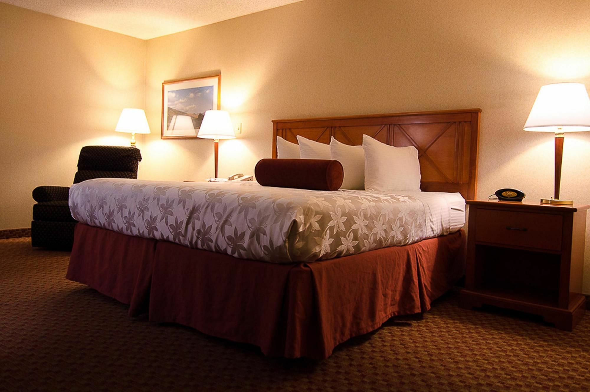 Surestay Plus Hotel By Best Western Reno Airport Exterior photo